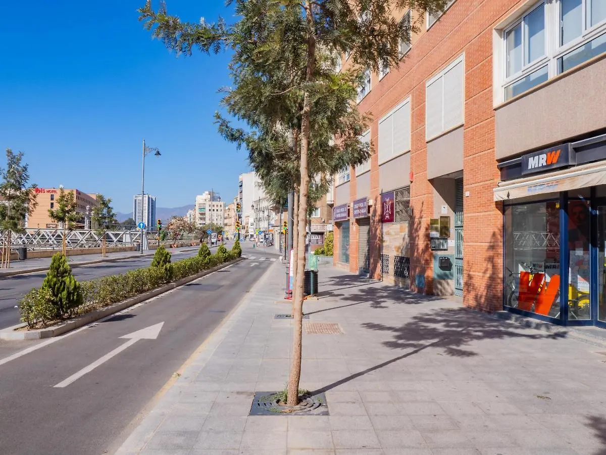 アパート Cubo'S Apartamento Atocha With Optional Parking マラガ